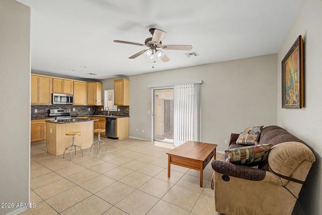 15818 N 25TH Street 113, Phoenix, AZ 85032