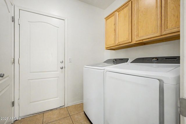 15818 N 25TH Street 113, Phoenix, AZ 85032