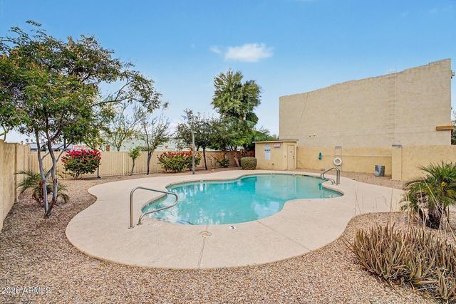 15818 N 25TH Street 113, Phoenix, AZ 85032