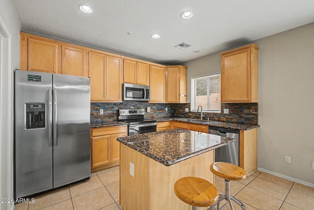 15818 N 25TH Street 113, Phoenix, AZ 85032 — photo 3