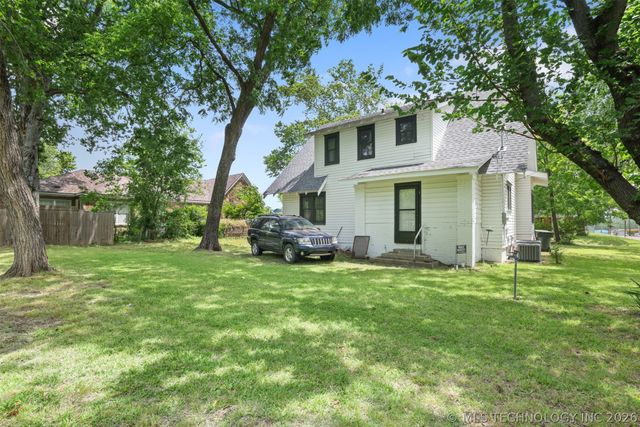 1301 N 3rd, Durant, OK 74701