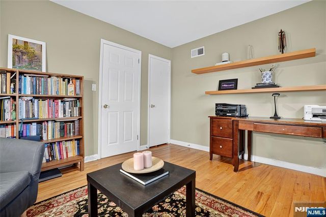 16 Greentree Terrace, Tenafly, NJ 07670