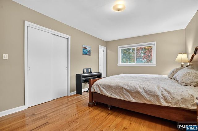 16 Greentree Terrace, Tenafly, NJ 07670