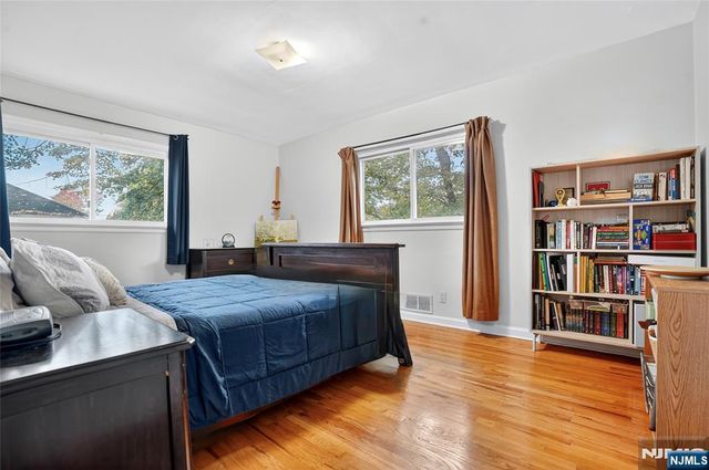 16 Greentree Terrace, Tenafly, NJ 07670