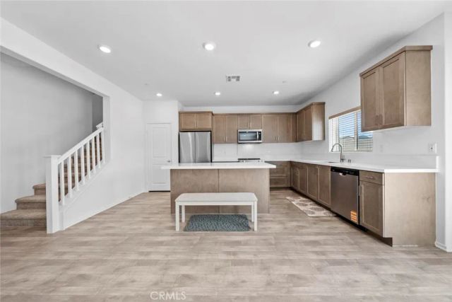 30645 Camino Del Sur, Winchester, CA 92596