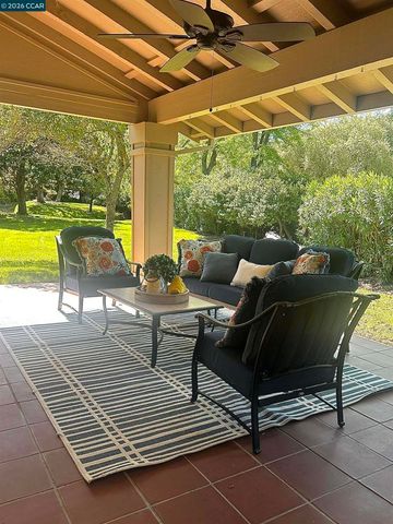 2609 Saklan Indian Dr. 1, Walnut Creek, CA 94595