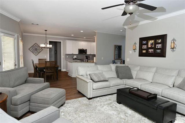 1025 Fairview Club Circle, Dacula, GA 30019