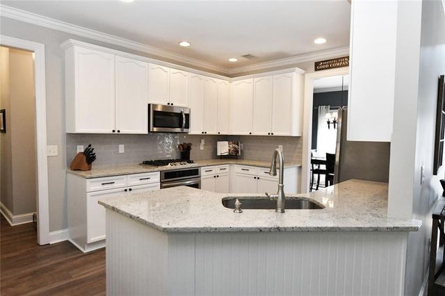 1025 Fairview Club Circle, Dacula, GA 30019