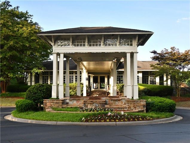 1025 Fairview Club Circle, Dacula, GA 30019