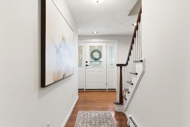 21 Bedford Drive, Grafton, MA 01536