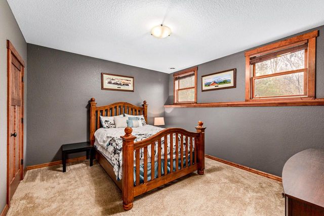 1841 Kissel DRIVE, Hartford, WI 53027