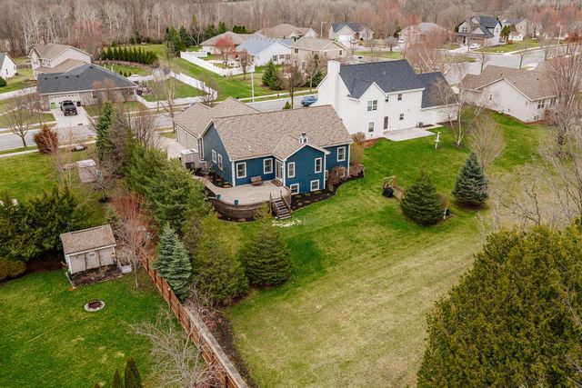 1841 Kissel DRIVE, Hartford, WI 53027