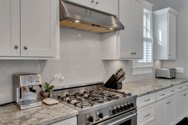 3646 Mayflower Pl, Nashville, TN 37204