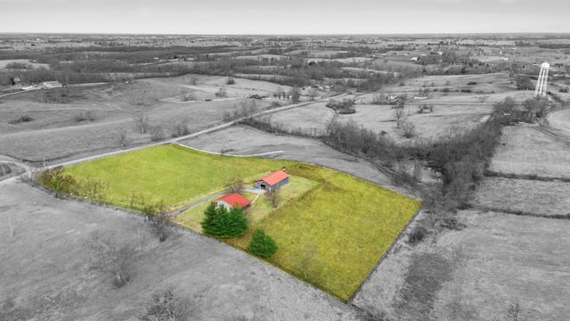 761 College Road, Paris, KY 40361