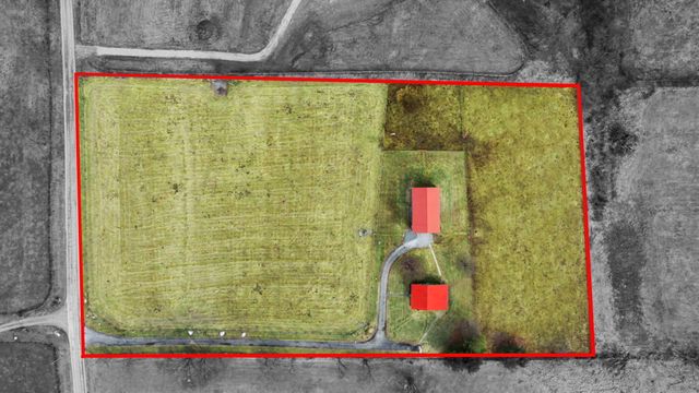 761 College Road, Paris, KY 40361