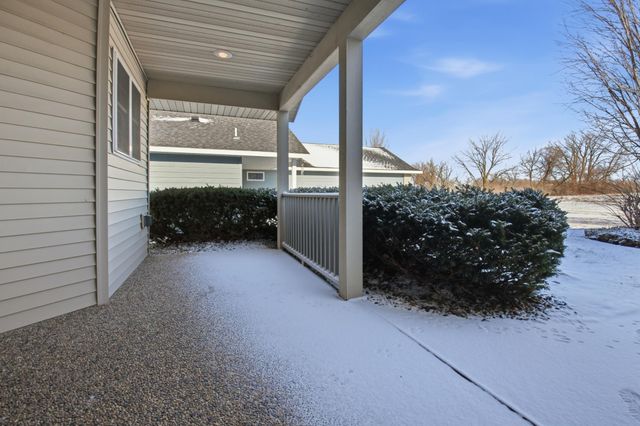 321 15th Avenue NW, Willmar, MN 56201