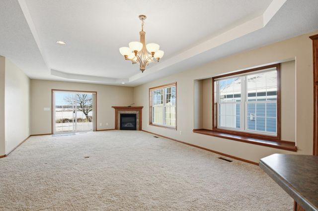 321 15th Avenue NW, Willmar, MN 56201