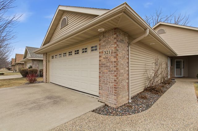 321 15th Avenue NW, Willmar, MN 56201