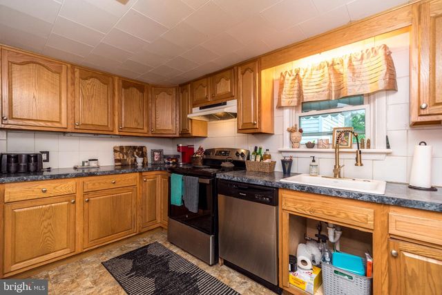 109 RIDGE ST, Reading, PA 19607