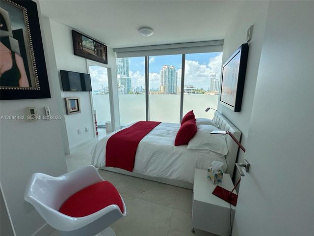 1 Collins Avenue 602, Miami Beach, FL 33139