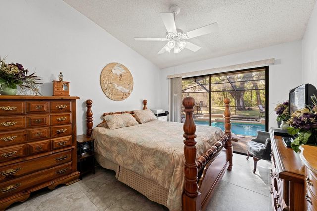 2501 E DIANA STREET, Tampa, FL 33610