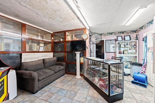 2501 E DIANA STREET, Tampa, FL 33610