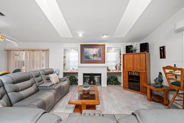 2501 E DIANA STREET, Tampa, FL 33610