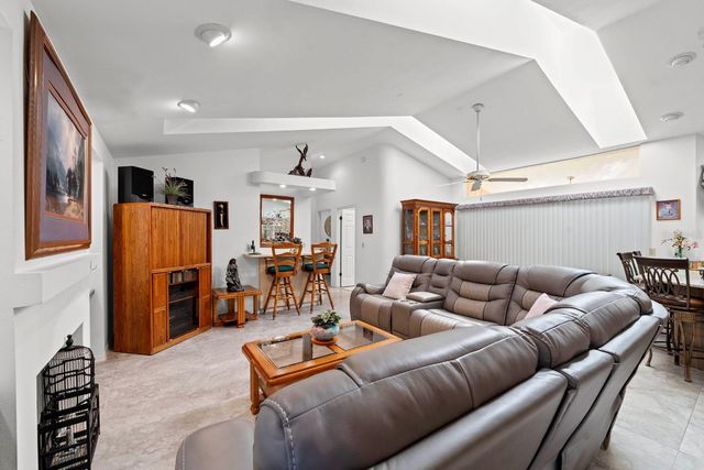 2501 E DIANA STREET, Tampa, FL 33610