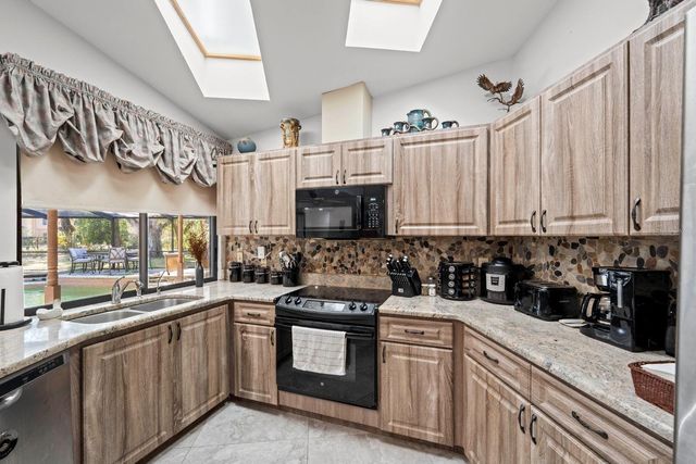 2501 E DIANA STREET, Tampa, FL 33610