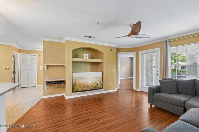 3591 KERNAN Boulevard S 208, Jacksonville, FL 32224