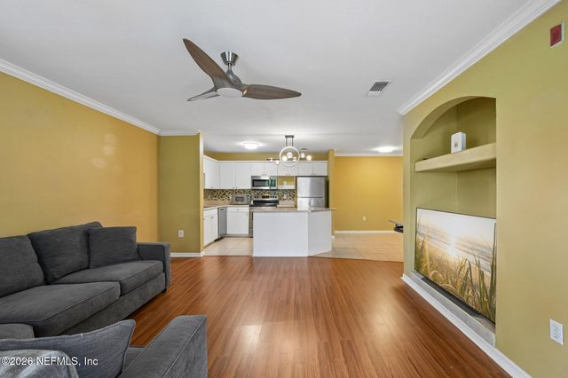 3591 KERNAN Boulevard S 208, Jacksonville, FL 32224