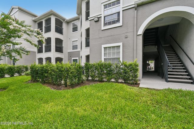 3591 KERNAN Boulevard S 208, Jacksonville, FL 32224