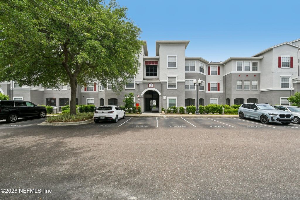 3591 KERNAN Boulevard S 208, Jacksonville, FL 32224