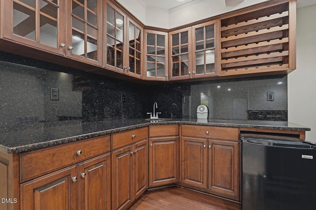 1206 Ventnor Place, Cary, NC 27519