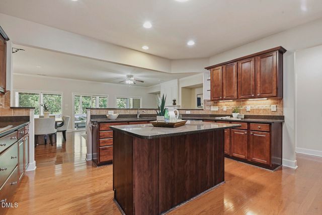 1206 Ventnor Place, Cary, NC 27519