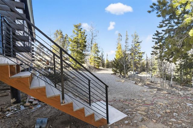 253 Bear Lane, Jefferson, CO 80456
