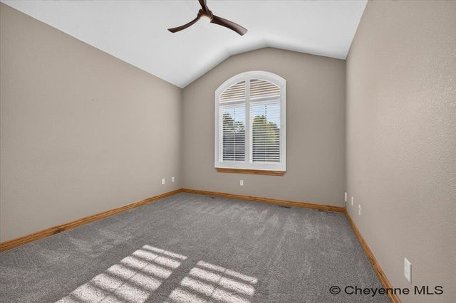 7512 ROBIN DR, Cheyenne, WY 82009