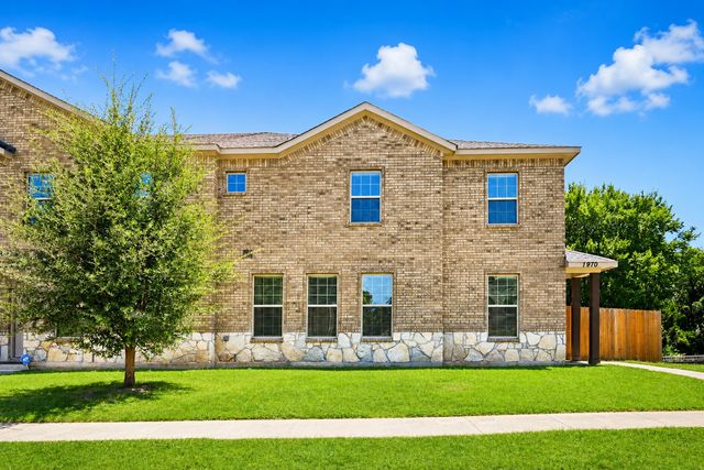 1970 Timber Oaks Drive, Garland, TX 75040