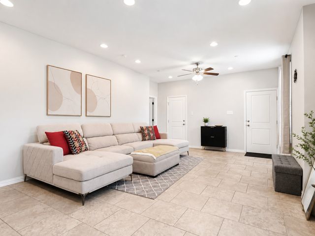 1970 Timber Oaks Drive, Garland, TX 75040