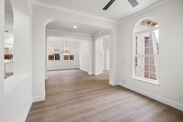 8065 Bauser Ave, Roseville, CA 95747