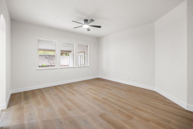 8065 Bauser Ave, Roseville, CA 95747