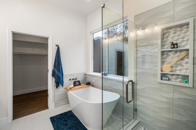 8065 Bauser Ave, Roseville, CA 95747