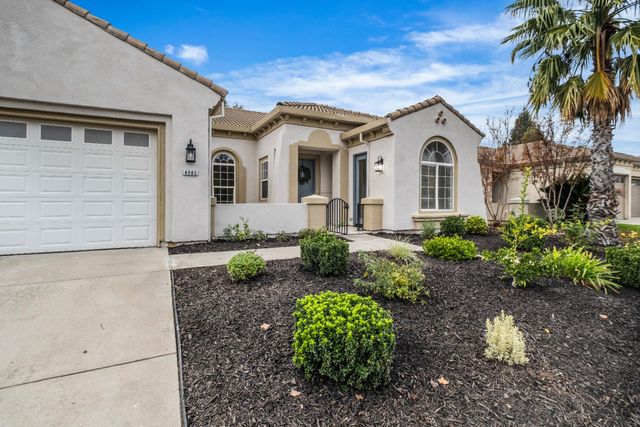 8065 Bauser Ave, Roseville, CA 95747