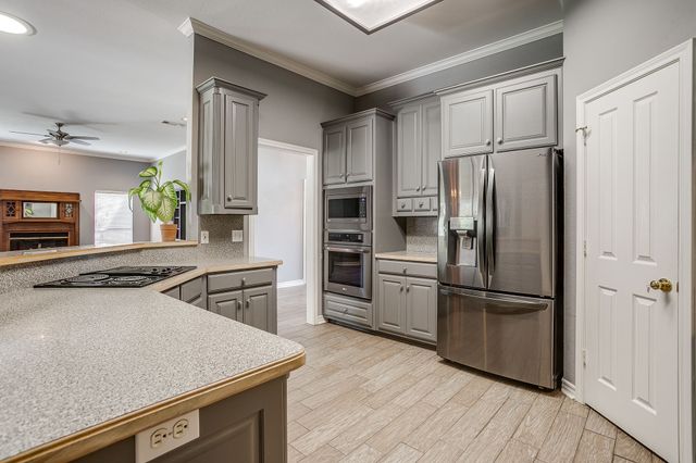 2300 Walter Smith Road, Azle, TX 76020