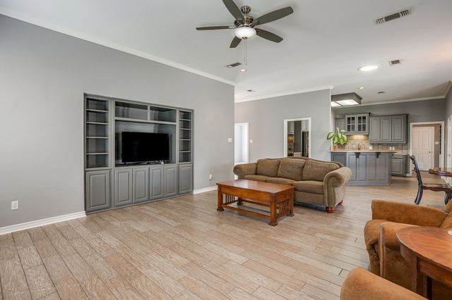 2300 Walter Smith Road, Azle, TX 76020