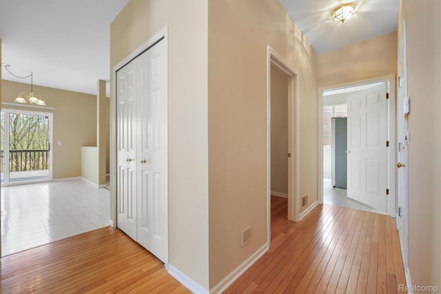 31216 Kingswood Boulevard, Novi, MI 48377