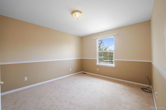 31216 Kingswood Boulevard, Novi, MI 48377