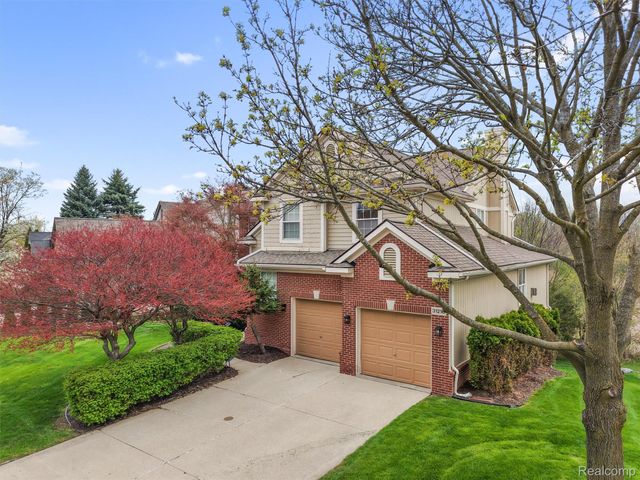 31216 Kingswood Boulevard, Novi, MI 48377