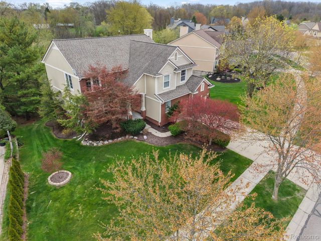 31216 Kingswood Boulevard, Novi, MI 48377