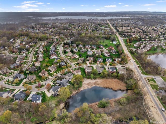 31216 Kingswood Boulevard, Novi, MI 48377